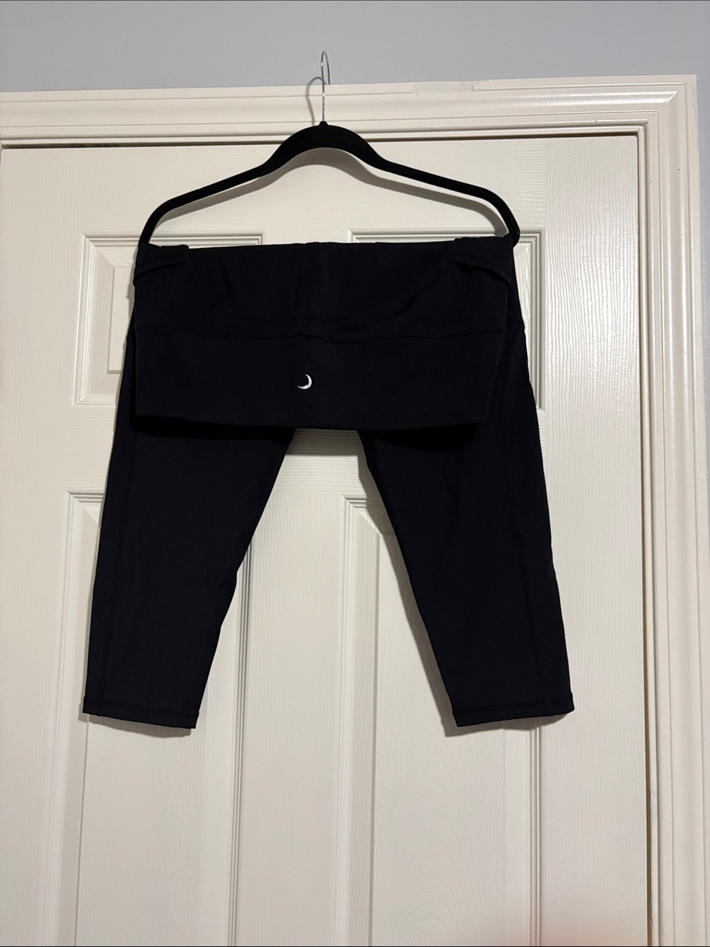 Women’s Black Capri Leggings